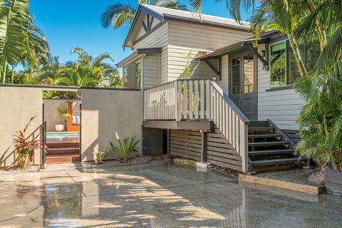 A PERFECT STAY - 3 Little Pigs - Tourism Brisbane 1