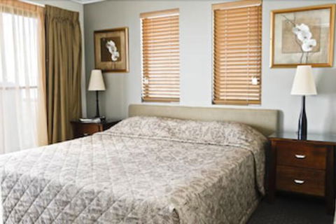 Pacific Reef By Kacys - Brisbane 4u 4