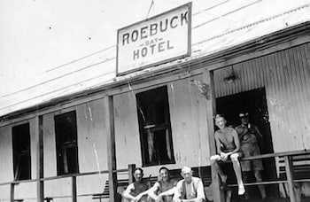 Roebuck Bay Hotel - Brisbane Tourism 2