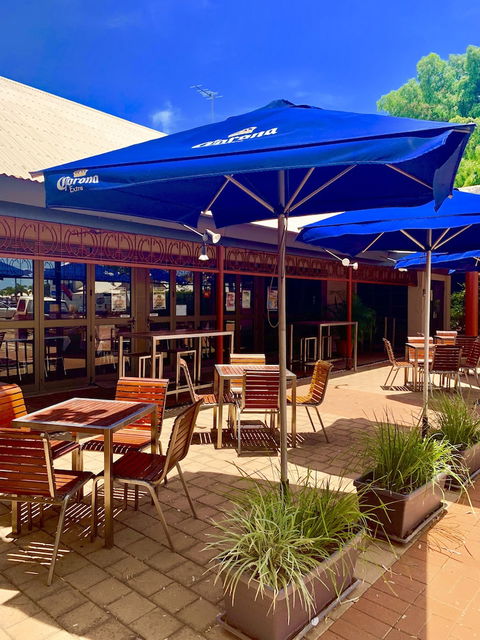 Roebuck Bay Hotel - Brisbane Tourism 1