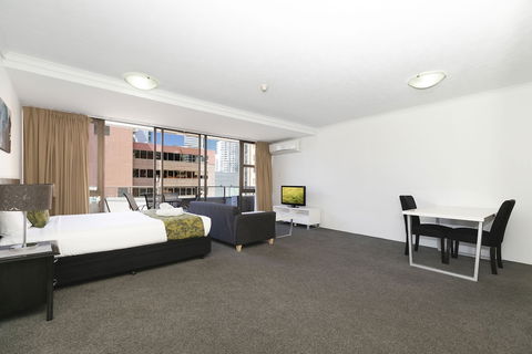 The Astor Apartments - Tourism Brisbane 1