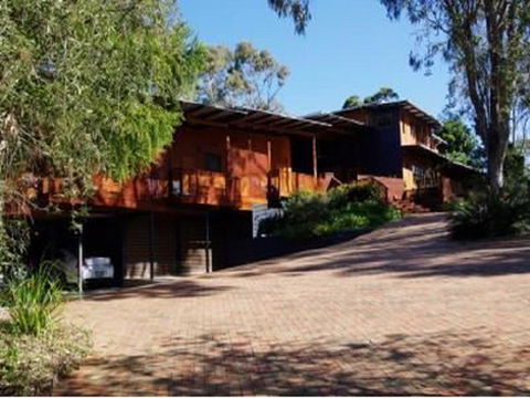 Leatherwood Lodge - Tourism Brisbane 3