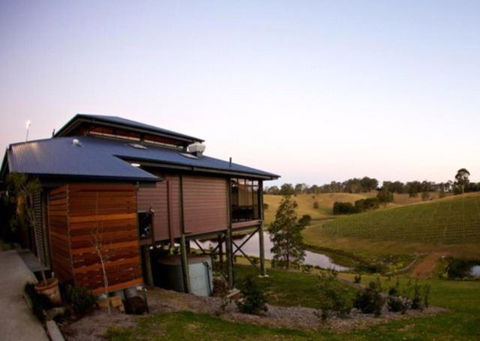 Oceanview Estate Vineyard Cottages - Tourism Brisbane 0