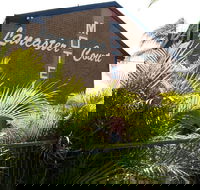 Lancaster Court Motel - Tourism Brisbane