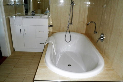 Fairbank House - Brisbane 4u 4