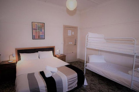 Delatite Hotel - Brisbane Tourism 3