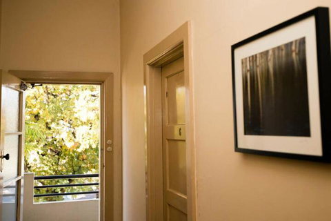 Delatite Hotel - Brisbane Tourism 6