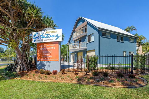 Rainbow Getaway Holiday Apartments - Tourism Brisbane 4