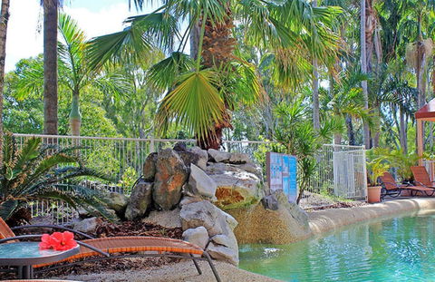 Rainbow Sands Resort - Tourism Brisbane 2