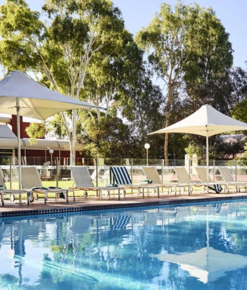 Desert Gardens Hotel - Tourism Brisbane 2