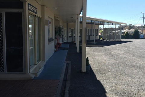 Glen Innes Motel - Tourism Brisbane 1