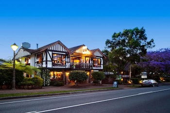 Treetops Seaview Montville - Brisbane Tourism 1
