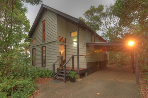 Montville Misty View Cottages - Tourism Brisbane 4