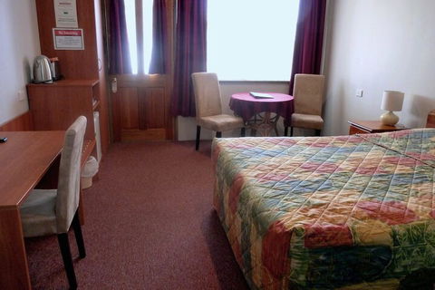 Mountain View Country Inn - Brisbane Tourism 6