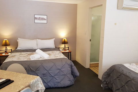 Murray Gardens Cottages & Motel - Brisbane Tourism 4
