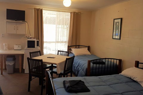 Murray Gardens Cottages & Motel - Brisbane Tourism 3