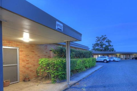 Hilldrop Motor Inn - Tourism Brisbane 6