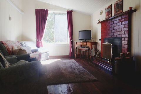 Glenbrook House And Cottage - Brisbane Tourism 7