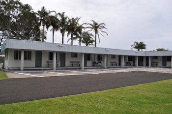 Burrill Lake NSW Tourism Brisbane