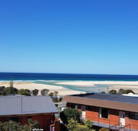 Blue Seas Holiday Villas - Brisbane Tourism