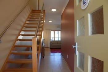 The Lakes Apartments - Brisbane Tourism 1