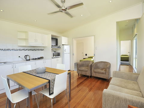 NRMA Eastern Beach Holiday Park - Tourism Brisbane 5