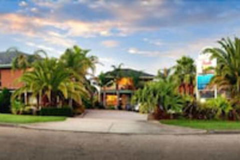 Paradise Holiday Apartments - Brisbane Tourism 1