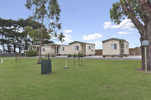 Gum Tree Caravan Park - Tourism Brisbane 1