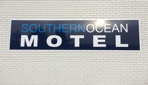 Southern Ocean Motor Inn - Tourism Brisbane 2
