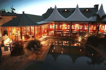 Tinaroo Lake Resort - Tourism Brisbane 5