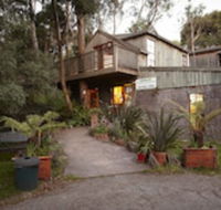 Crayfish Creek Van  Cabin Park - Brisbane Tourism