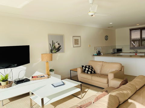 The Bluff Resort Apartments - Brisbane Tourism 2
