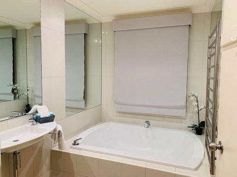 The Bluff Resort Apartments - Brisbane Tourism 3