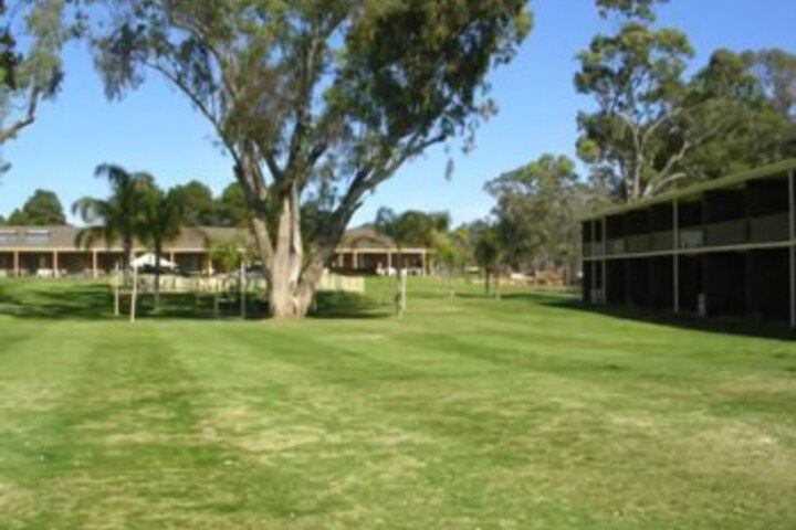 Pine Lodge NSW Brisbane 4u
