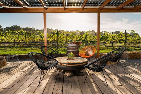 Sienna Estate Lodge & Winery - Brisbane Tourism 7