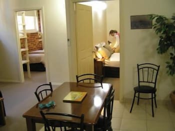 Nireeda Apartments Geelong - Tourism Brisbane 4