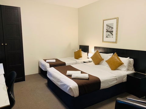 Greenwich Inn Sydney Hotel - Tourism Brisbane 0