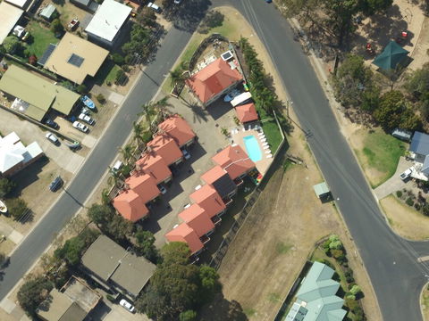 Sapphire Court Holiday Units - Tourism Brisbane 4