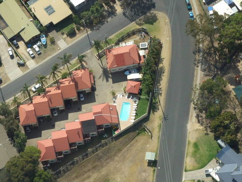 Sapphire Court Holiday Units - Tourism Brisbane 5