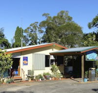 Lake Eacham Tourist Park  Self Contained Cabins - Brisbane Tourism