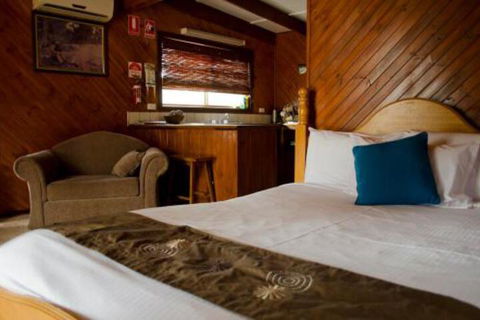 Bendigo Bush Cabins - Brisbane Tourism 0