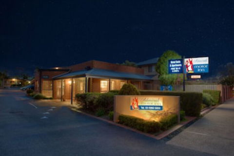 Admiral Motor Inn - Tourism Brisbane 0