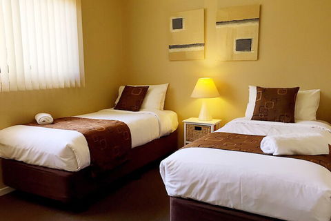 Admiral Motor Inn - Tourism Brisbane 5