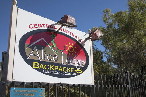 Alice Lodge Backpackers - Tourism Brisbane 2