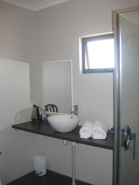Centrebreak Beach Stay - Tourism Brisbane 2