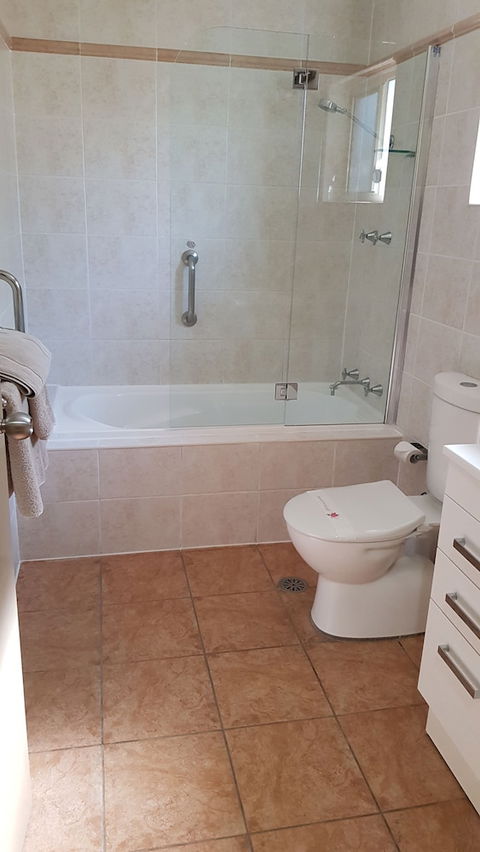 Edward Parry Motel & Apartments - Tourism Brisbane 5