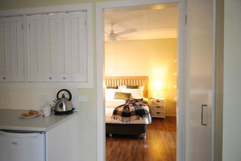 Gisborne Peak Winery Cottages - Tourism Brisbane 5