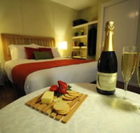 Gisborne Peak Winery Cottages - Tourism Brisbane