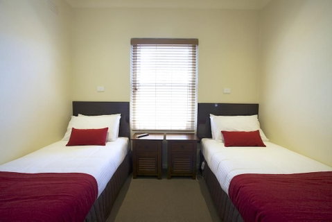 Amaroo Motel - Brisbane Tourism 5