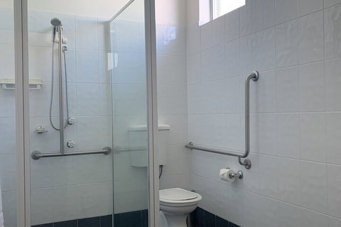 Ashton Motel - Brisbane Tourism 4